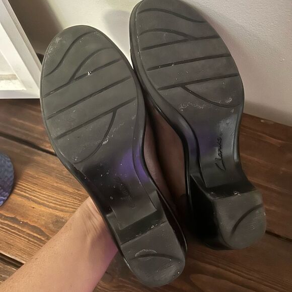 Clark’s bendables boots size 8M - Picture 4 of 7